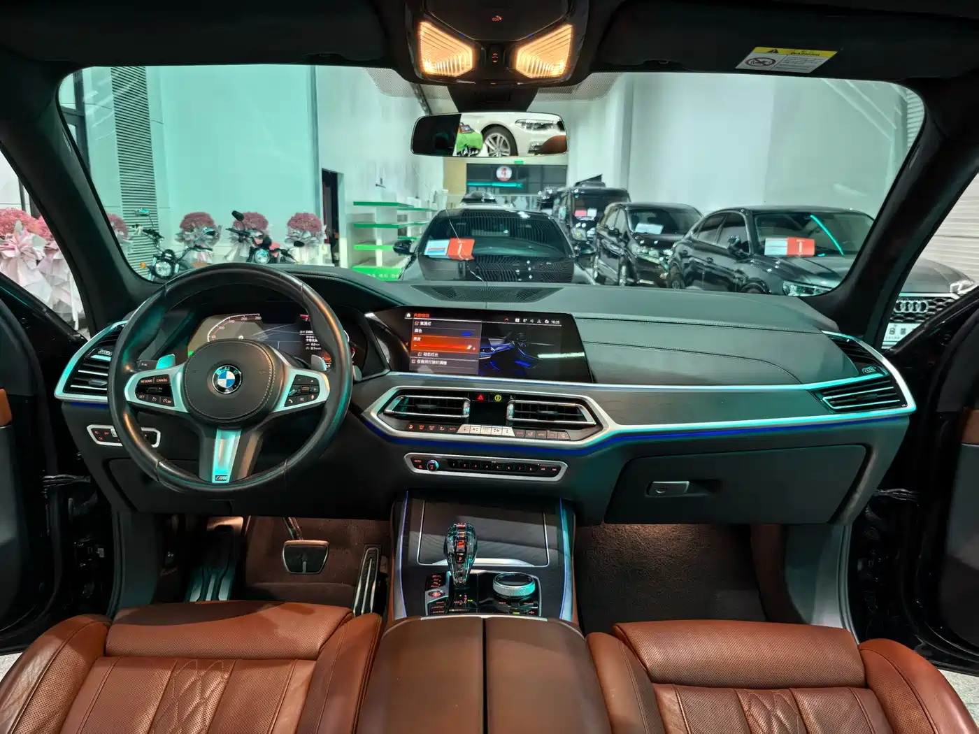 BMW X7 2021 Facelift xDrive40i Premium M Sport Package фото 9