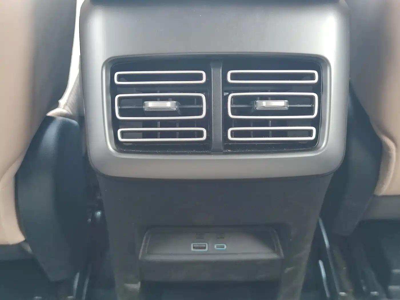 BYD Song Pro New Energy 2025 2nd Gen DM-i 75KM Leading Type фото 14
