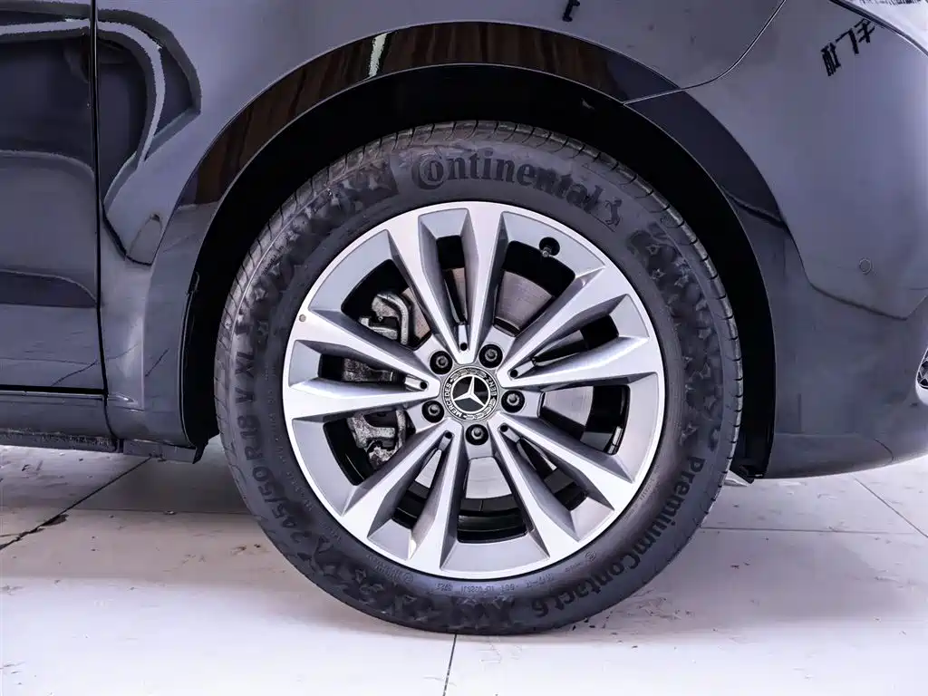 Mercedes-Benz V-Class 2022 V 260 Pilot Edition фото 6
