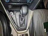 Фото 10 - Ford Focus