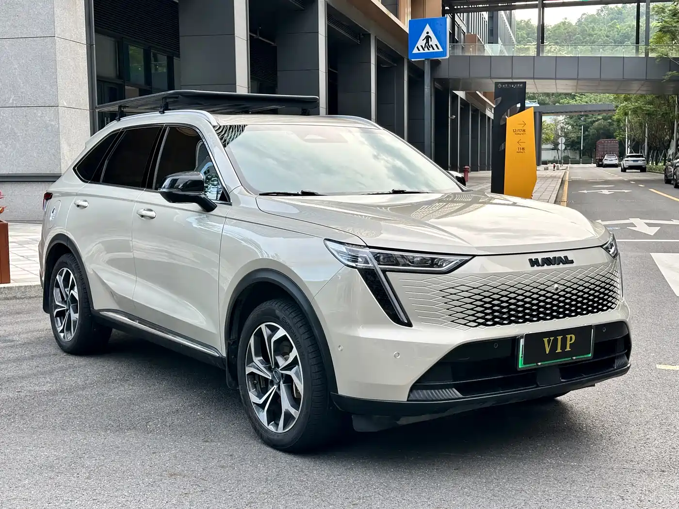 Haval Xiaolong MAX 2023 1.5L Hi4 105 4WD Smart Flagship фото 3