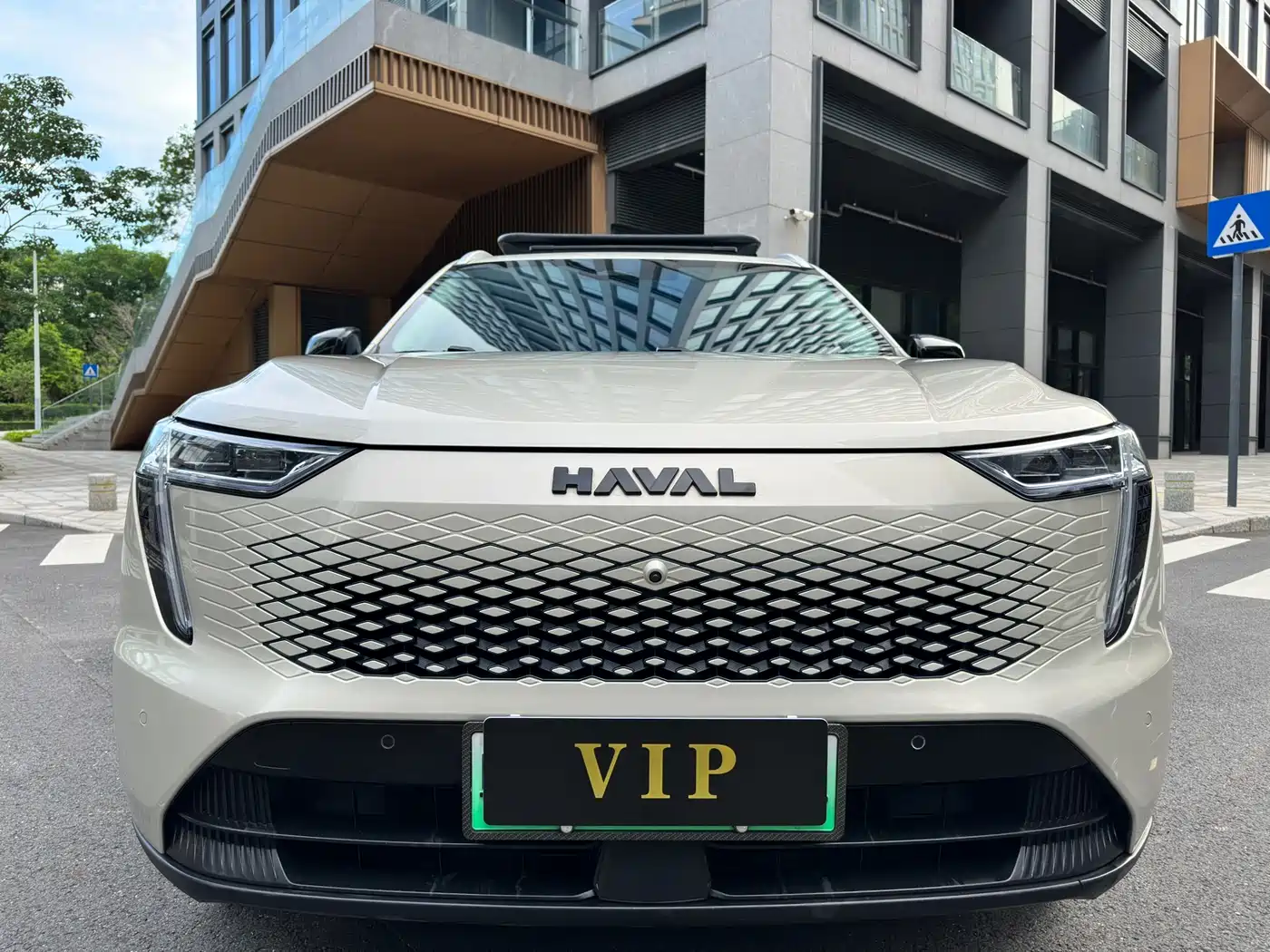 Haval Xiaolong MAX 2023 1.5L Hi4 105 4WD Smart Flagship фото 21