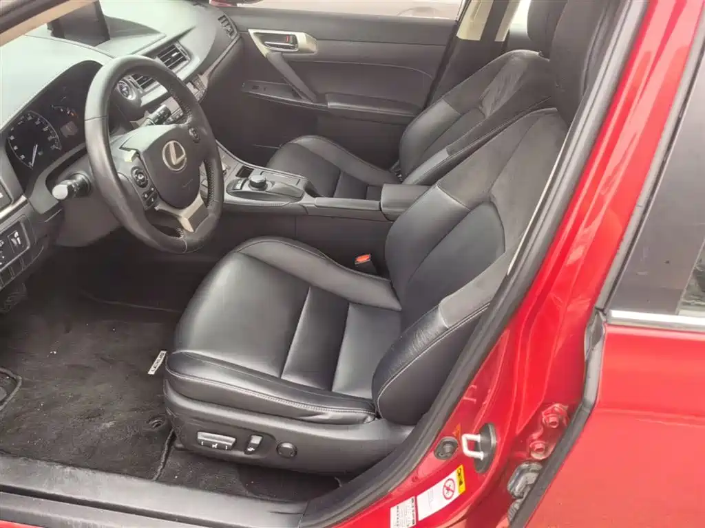 Lexus CT 2017 CT200h Comfort (Single Color, China V) фото 15