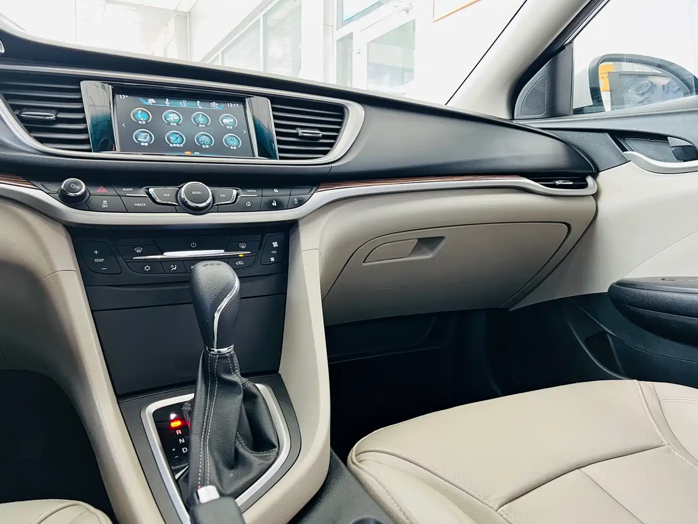 Buick Excelle GT 2019 15T Dual-Clutch Connected Elite China VI фото 17