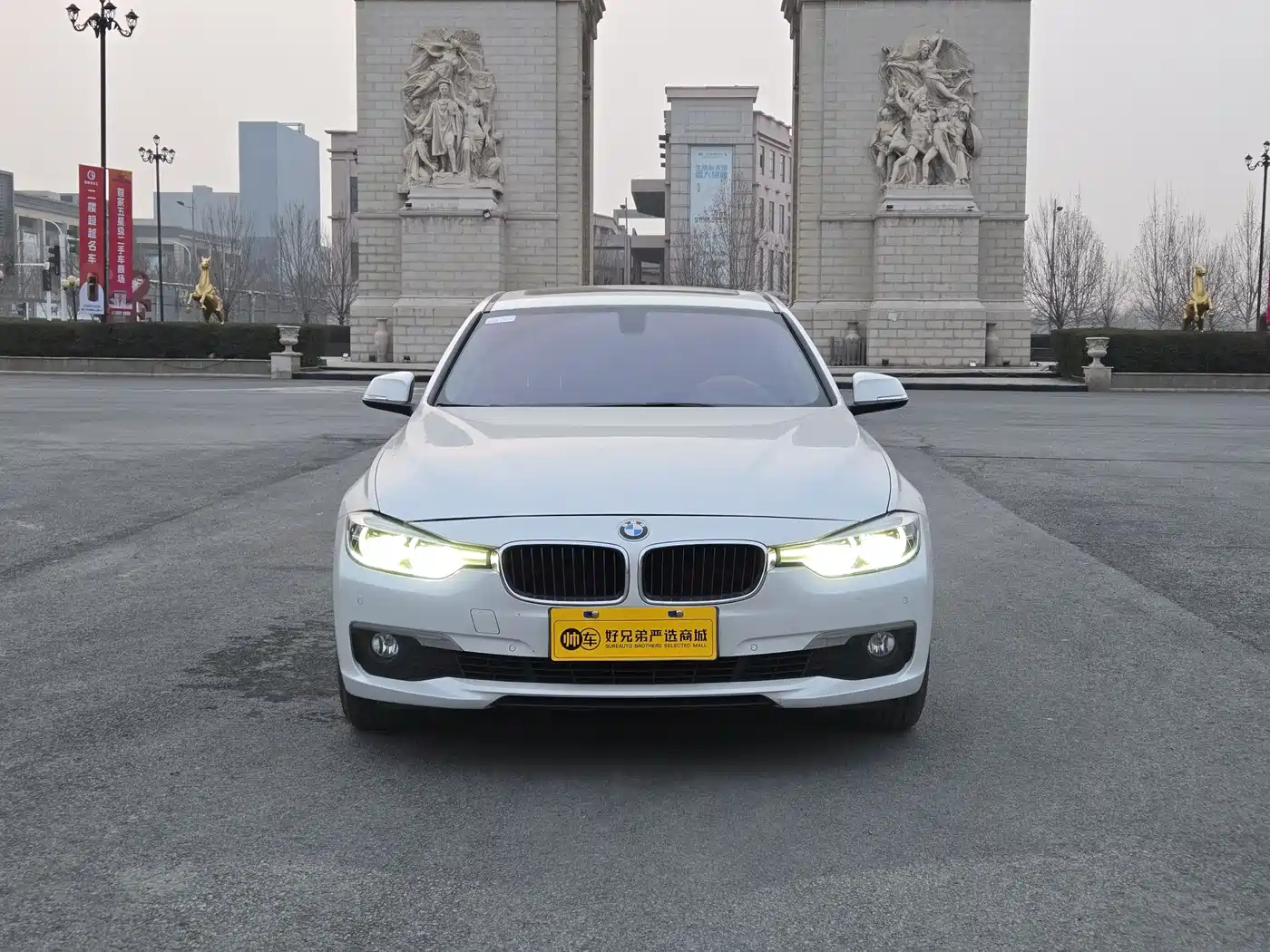 BMW 3 Series 2017 320Li xDrive Fashion фото 2