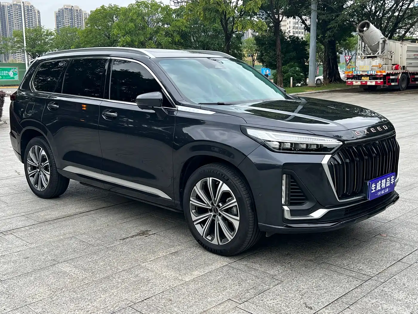Exeed Landmark 2023 400T AWD Star Premium 6-Seater фото 3