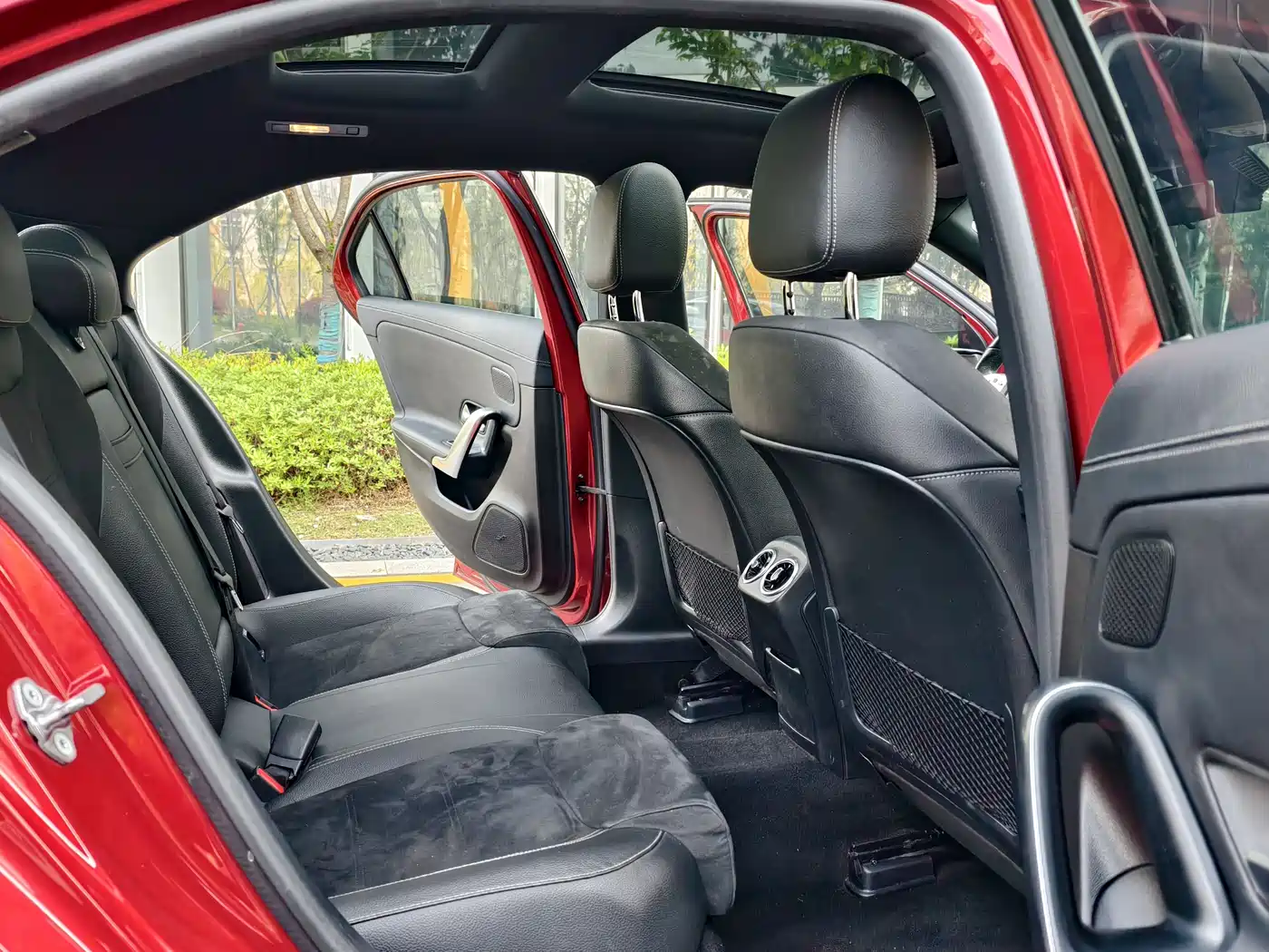 Mercedes-Benz A-Class 2019 A 180 L Sport Sedan фото 37
