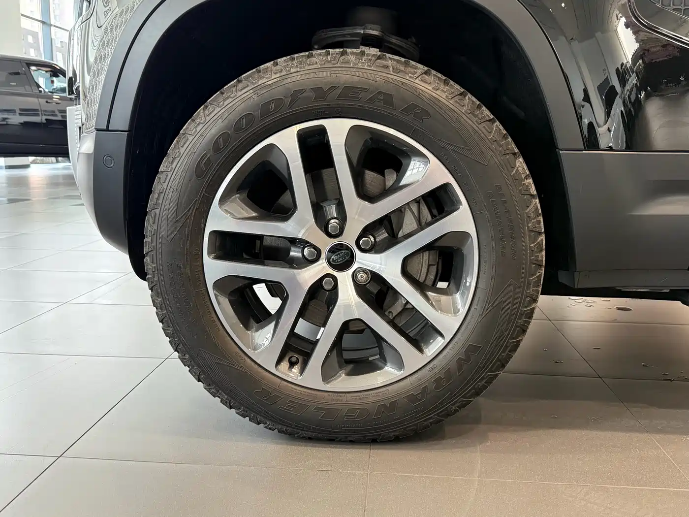 LAND ROVER GUARD