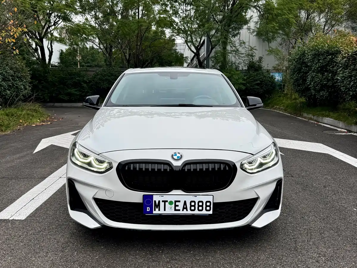 BMW 1 Series 2023 2023 120i M Sport Shadow Edition