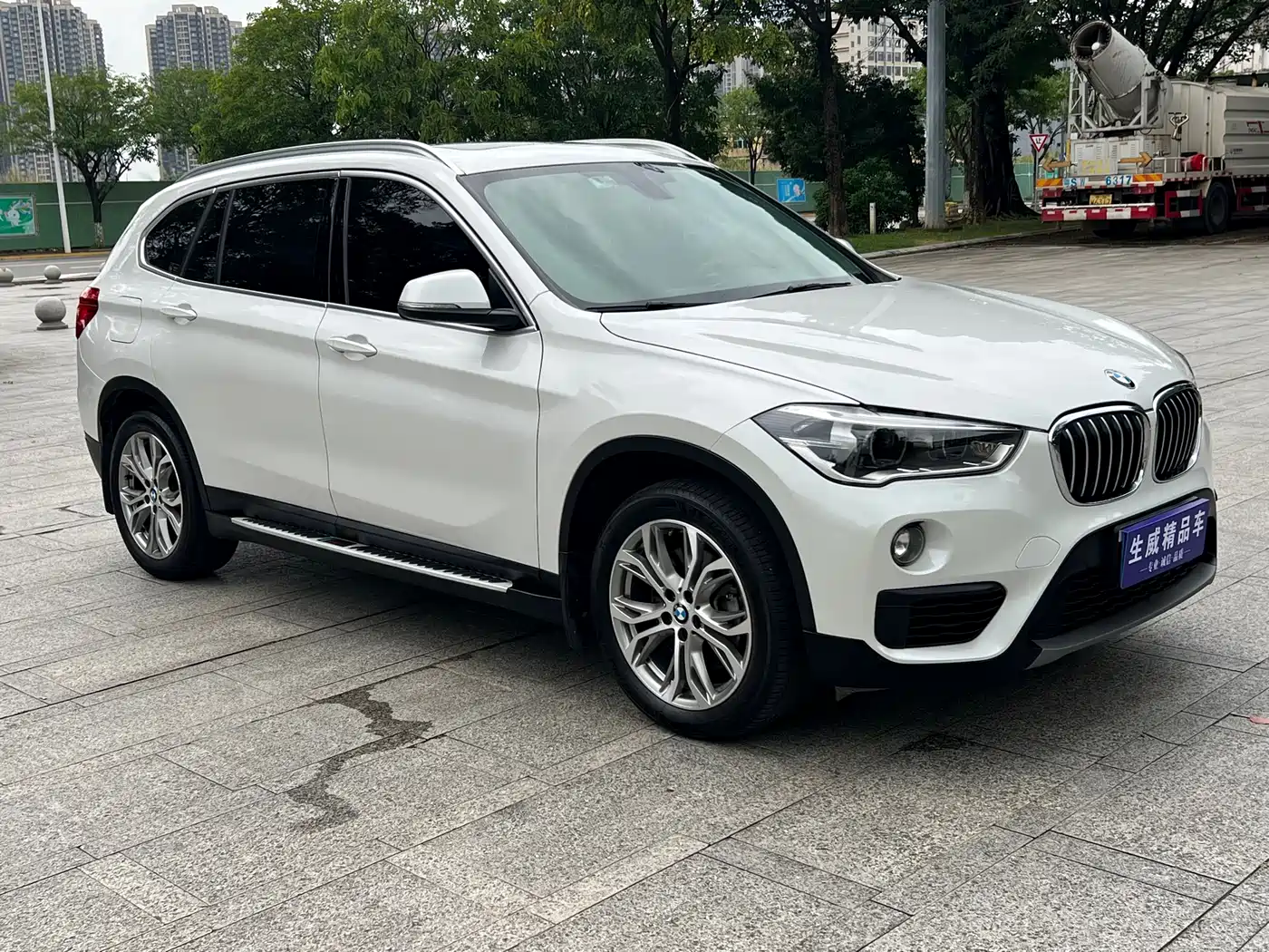 BMW X1 2019 sDrive20Li Leading Model фото 3