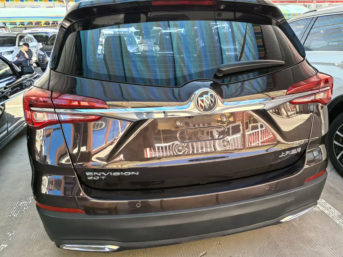 Buick Envision Plus 2020 20T FWD Leading фото 5