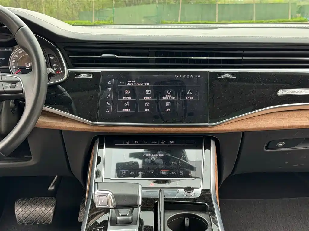 Audi Q7 2023 55 TFSI quattro S Premium фото 10
