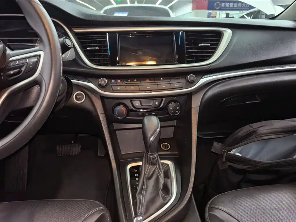 Buick Excelle 2021 Facelift 1.3T Auto Mild Hybrid Elite фото 13