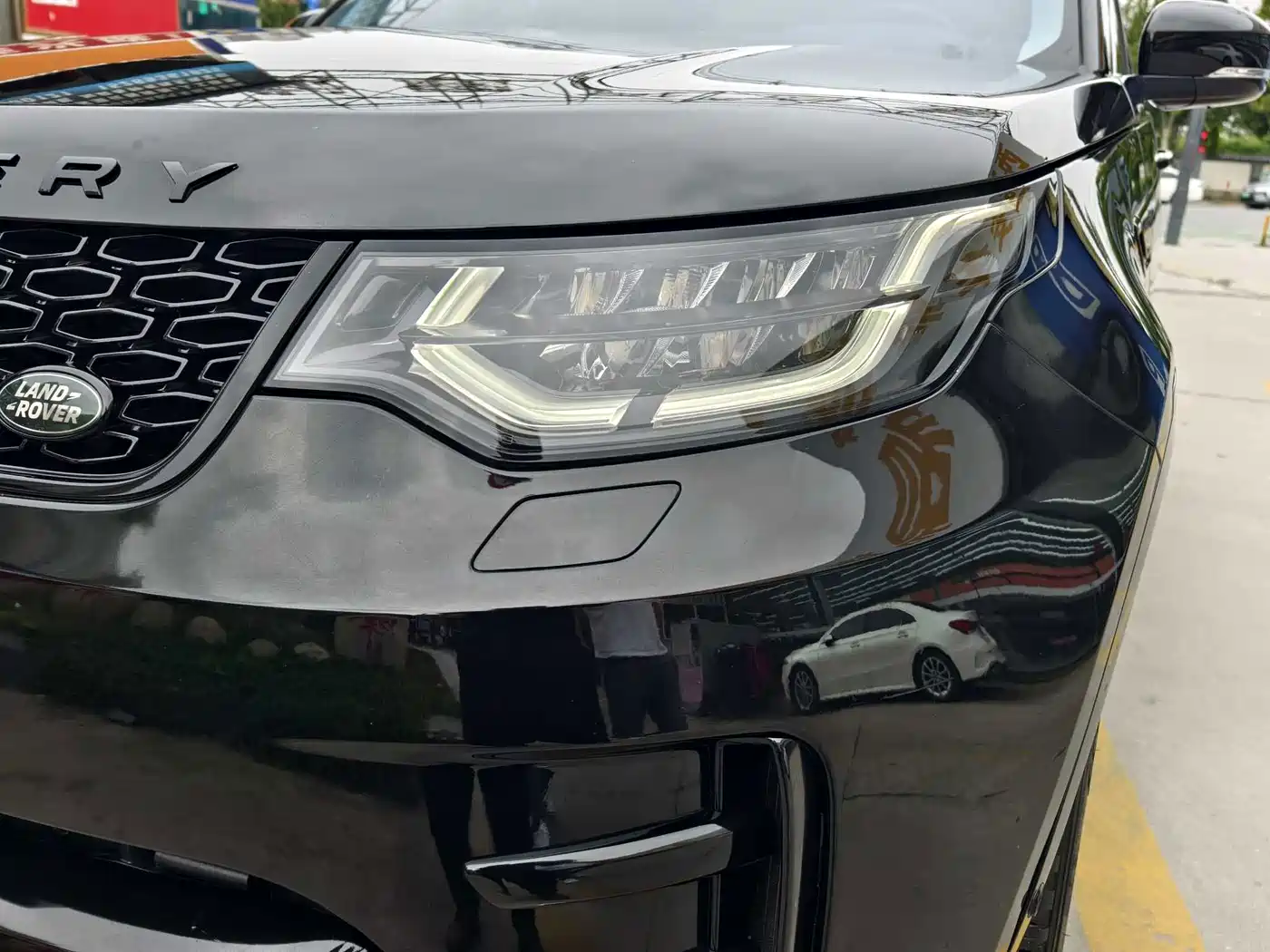 Фото 4 - Land Rover Discovery