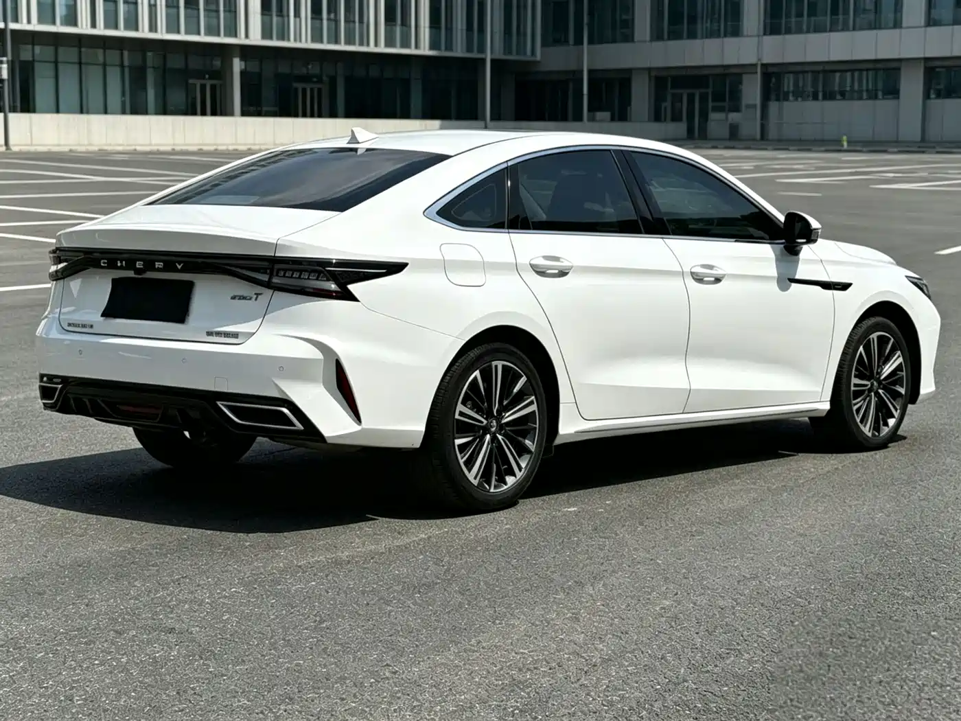 CHERY ARRIZO 8