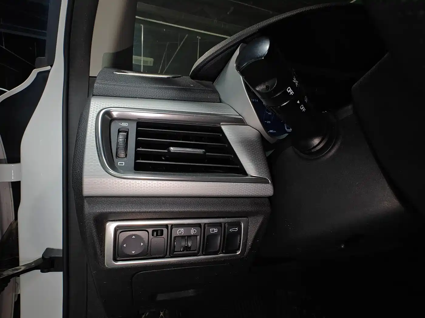 Geely Emgrand GSe 2018 2018 Premium Style