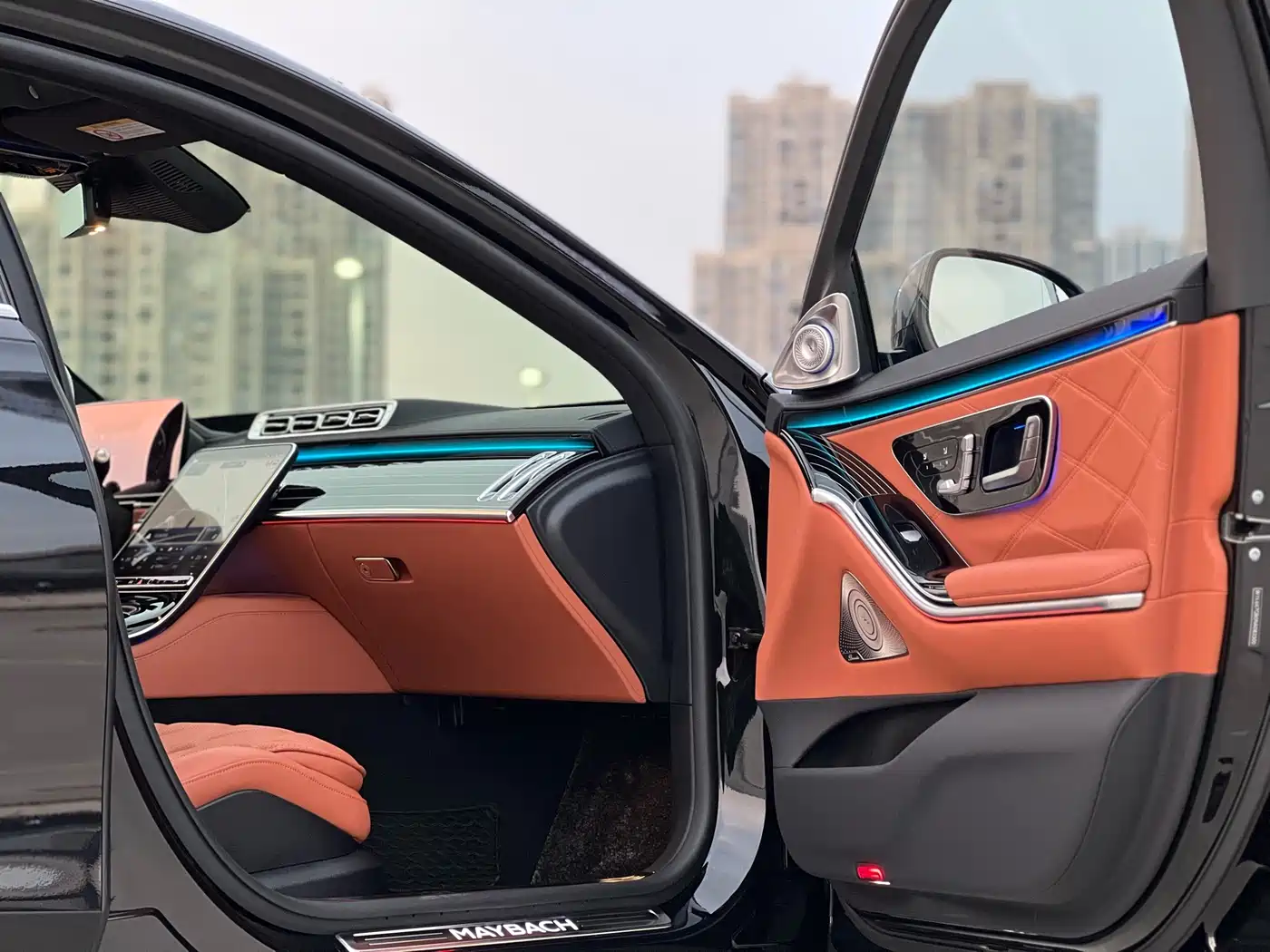 MERCEDES-BENZ MAYBACH S-CLASS