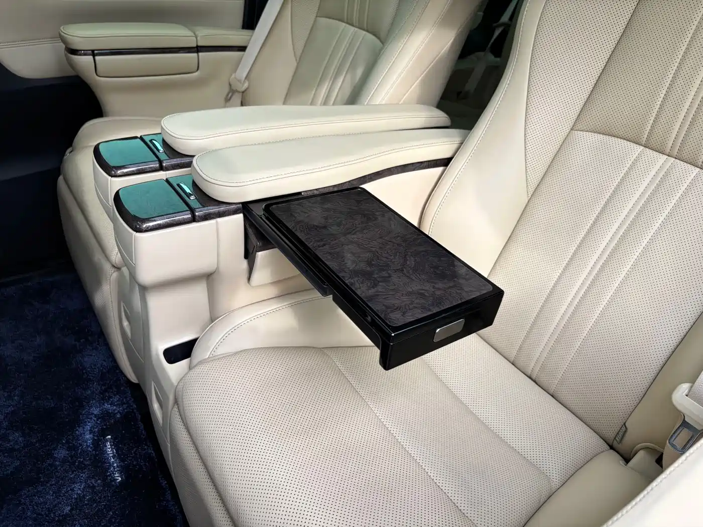 Toyota Vellfire 2023 Crown Hybrid 2.5L HV Premium фото 23