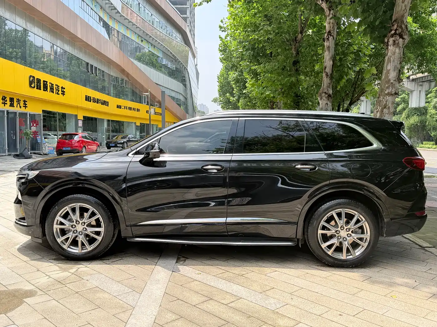 Buick Enclave 2022 652T 4WD Exclusive Flagship 7-Seater фото 4