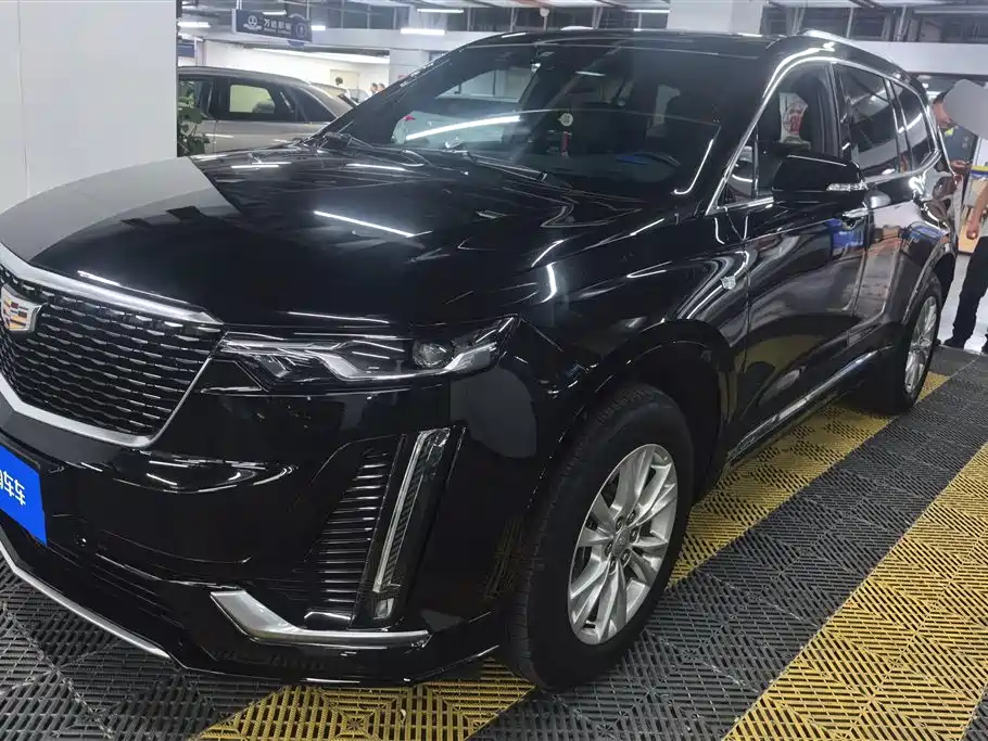 Cadillac XT6 2022 2.0T 7-Seater 4WD Trend Edition