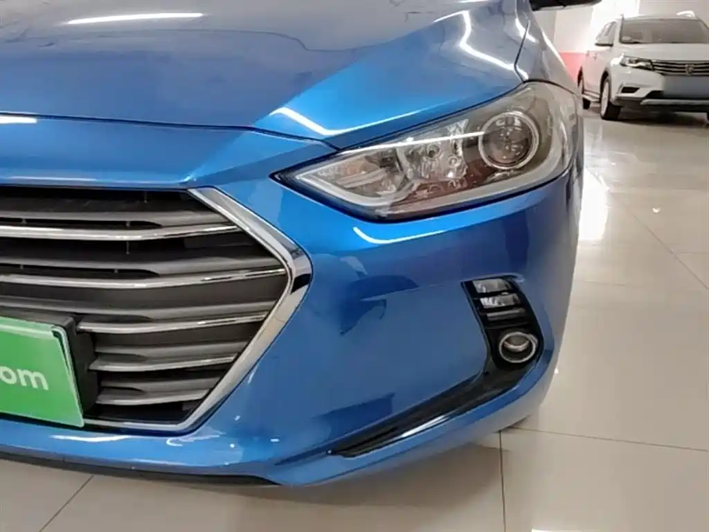 Hyundai Elantra 2016 Model 1.6L Automatic Smart Elite фото 24