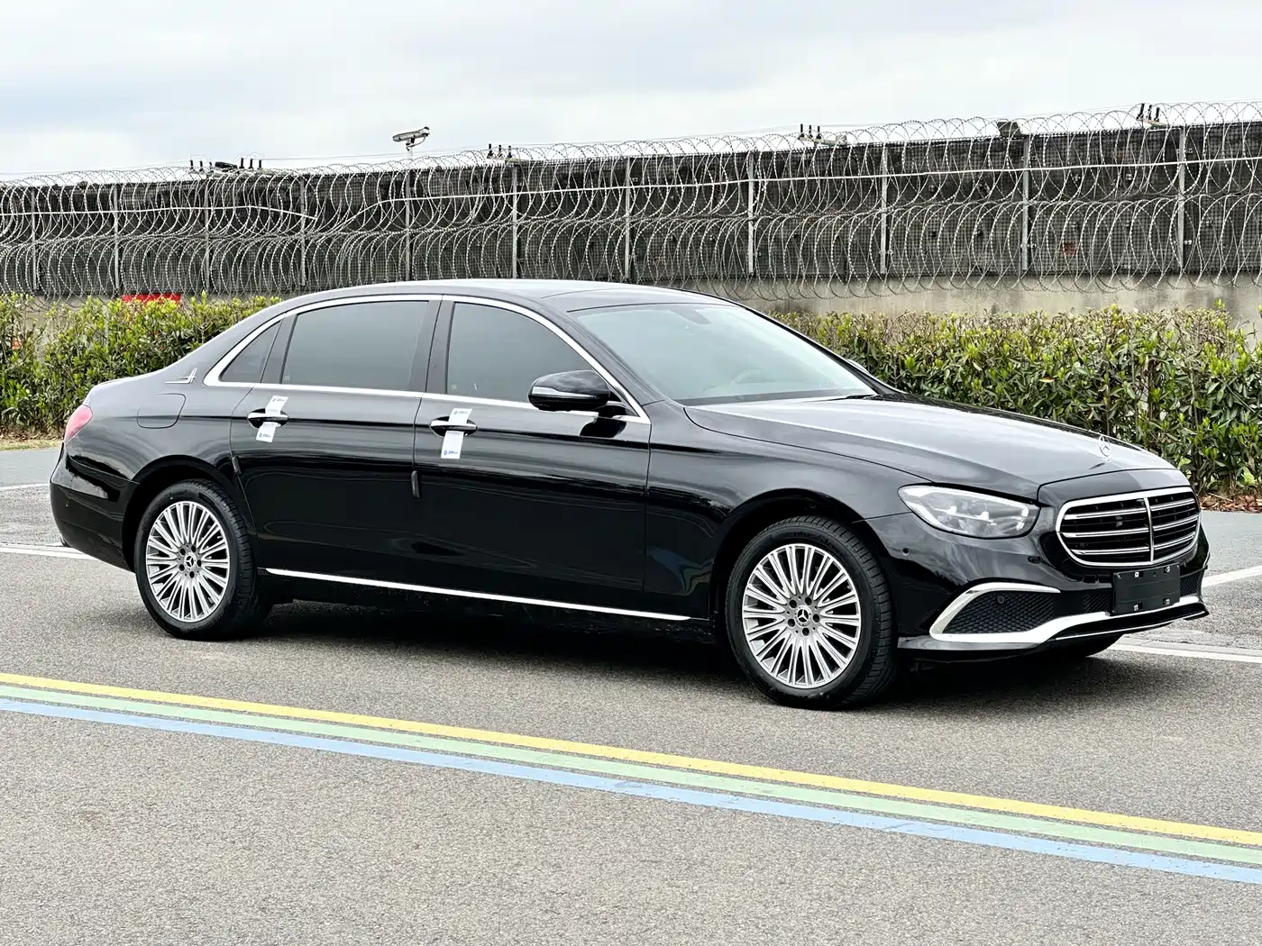  E CLASS