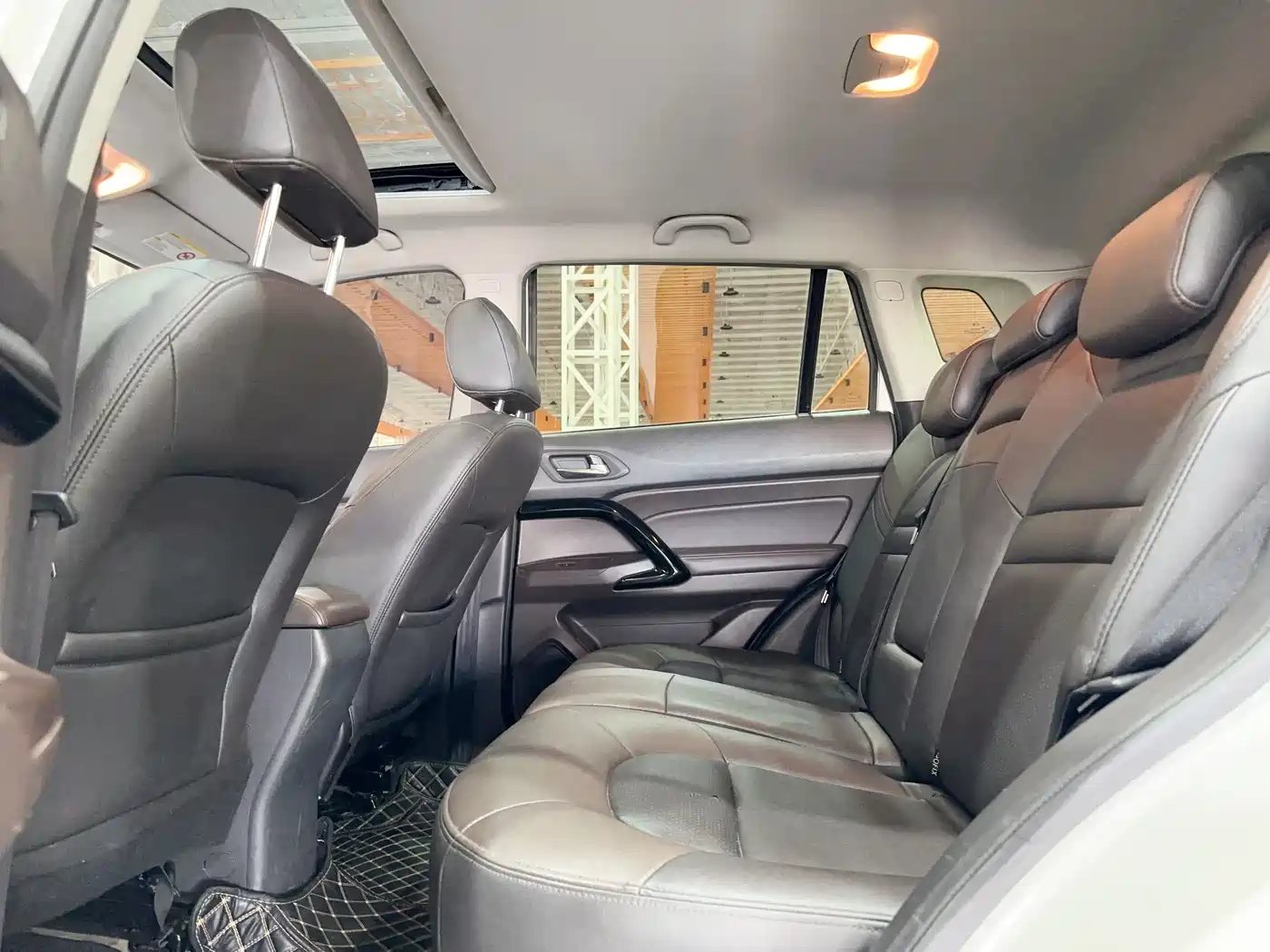 GAC Trumpchi Trumpchi GS4 2017 235T G-DCT 2WD Luxury фото 10