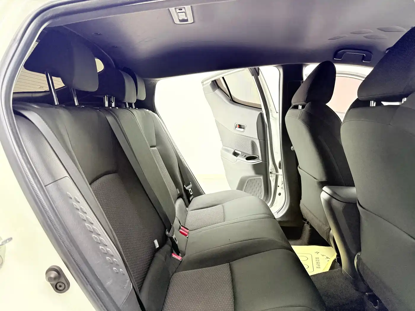 Toyota IZOA 2020 2.0L Yi Dong Edition фото 9