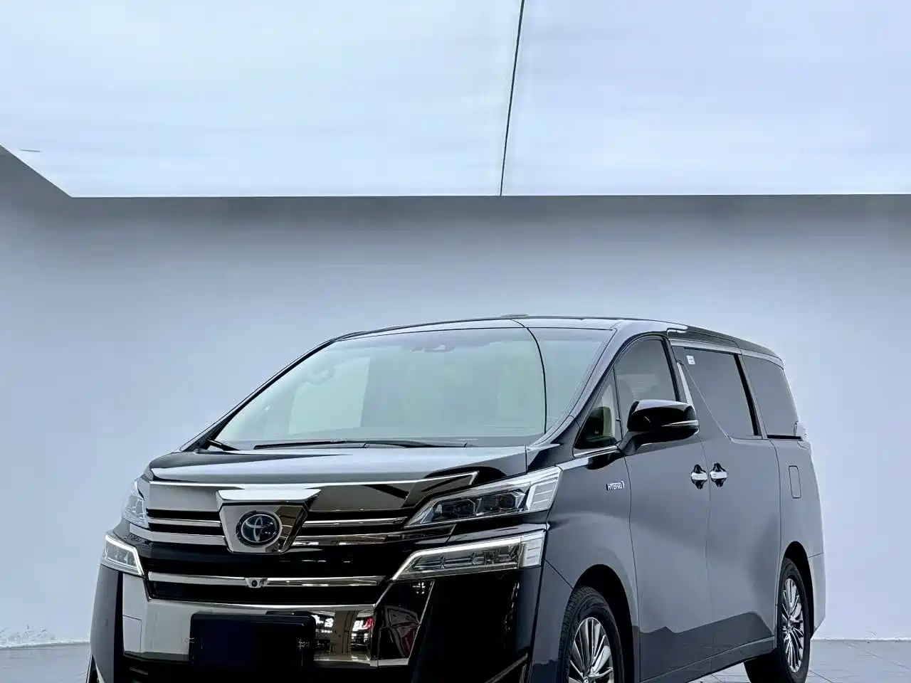 Toyota Vellfire 2019 Hybrid 2.5L HV Premium Edition
