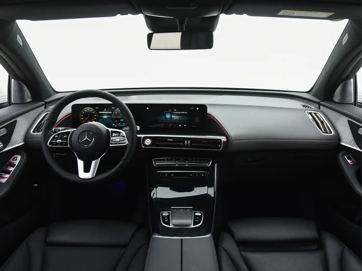 MERCEDES-BENZ EQC