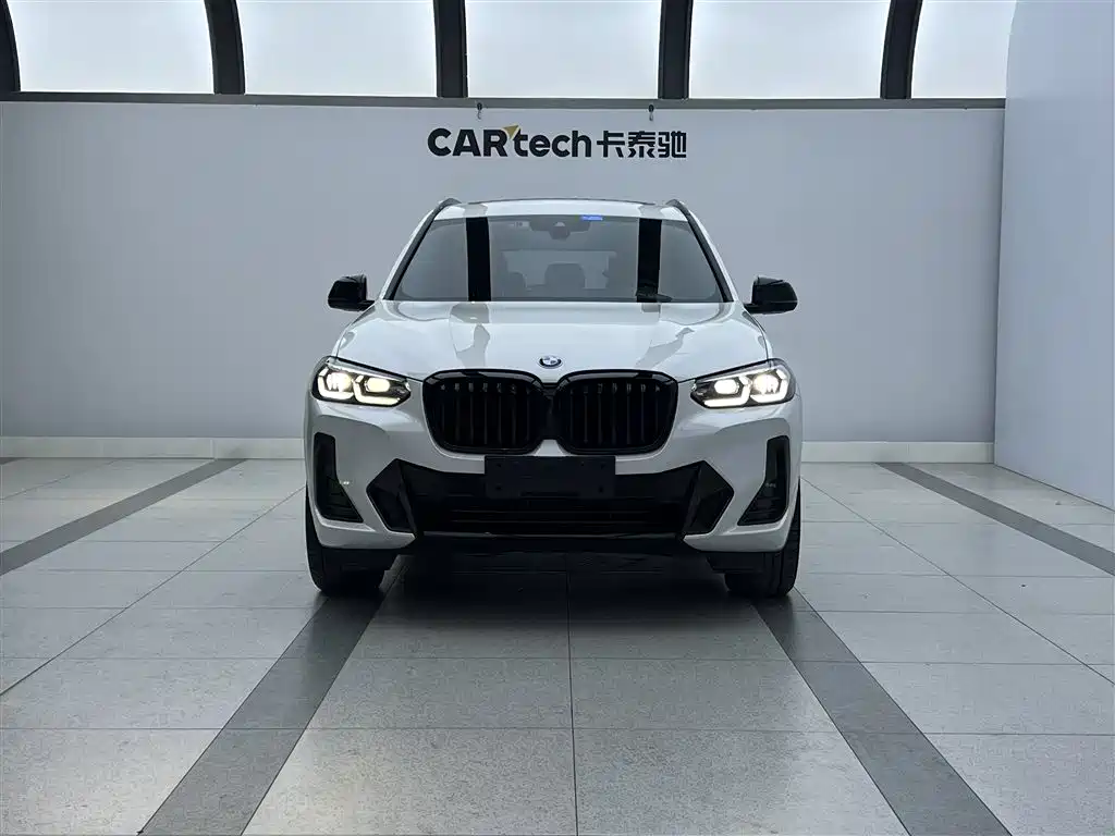 BMW X3 2023 xDrive30i Leading M Night Package фото 2