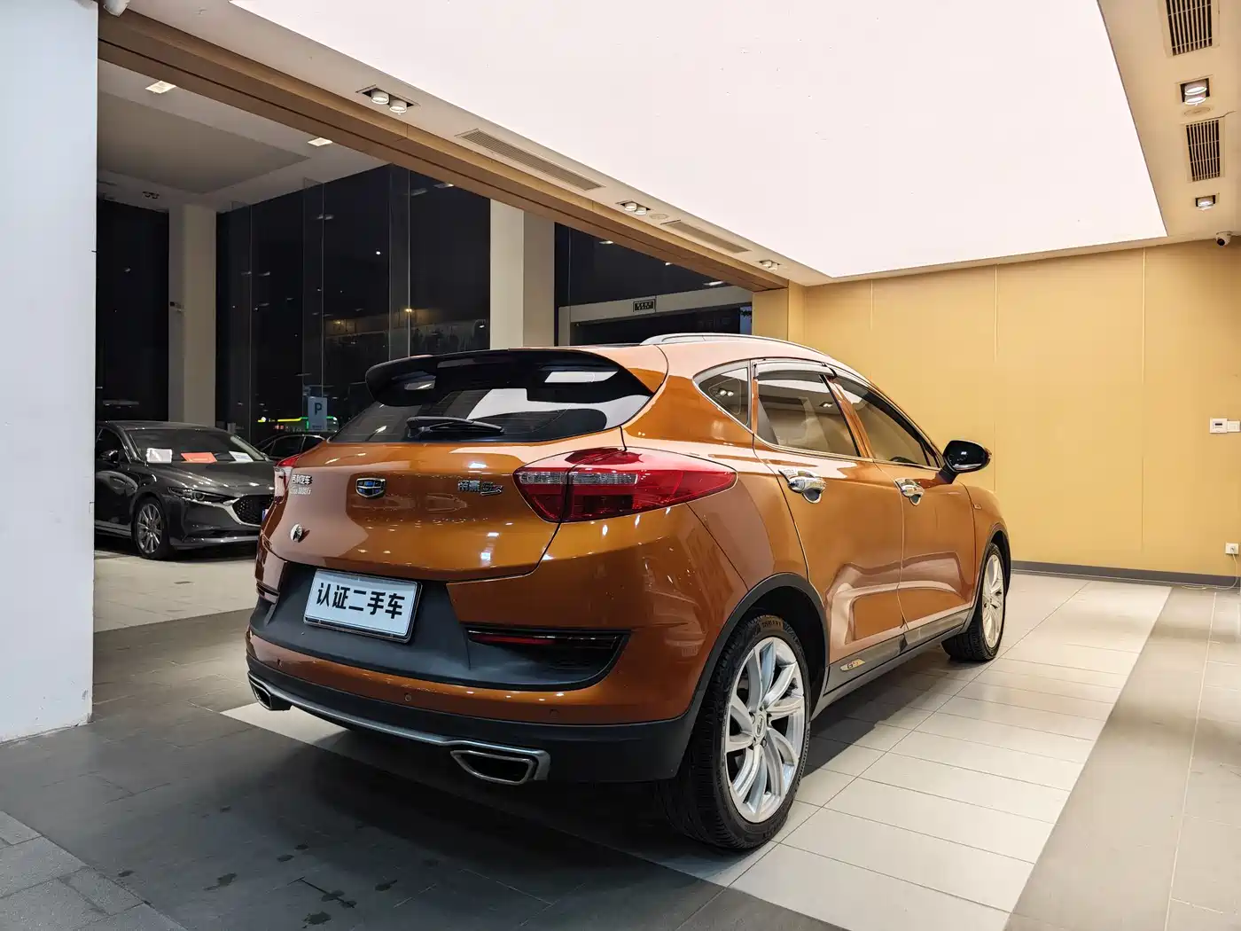 Geely Emgrand GS 2016 2016 Elegant Edition 1.3T Automatic Premium Type