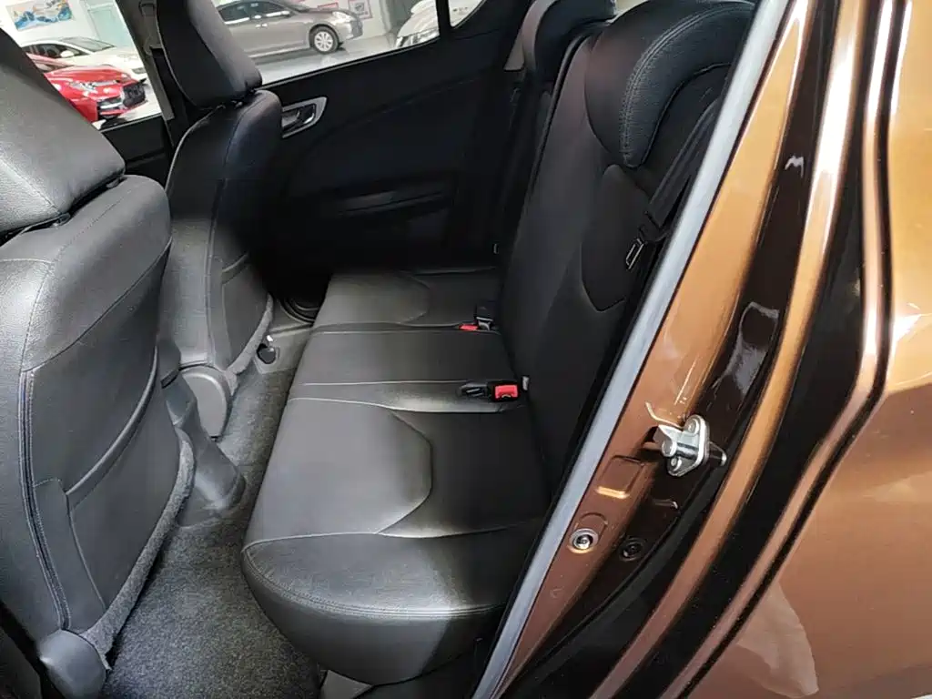FAW Junpai D60 2015 2015 1.8L Auto Premium