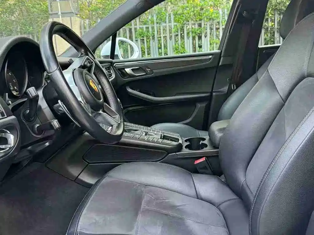 Porsche Macan 2018 Macan 2.0T фото 8