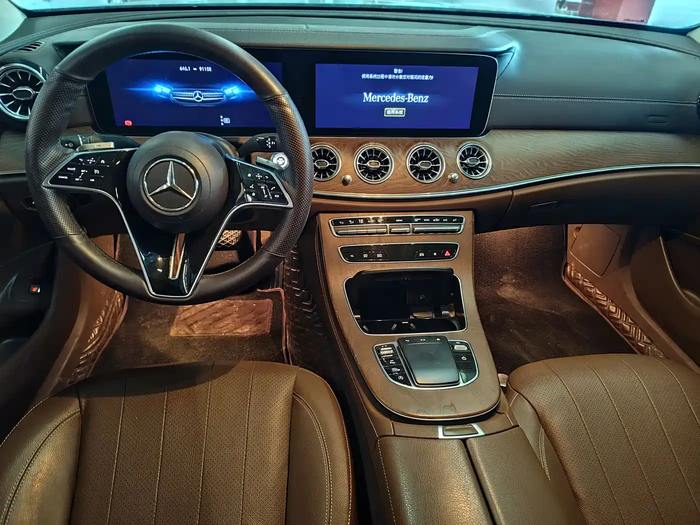 Mercedes-Benz E-Class 2022 E 300 L Fashion фото 10