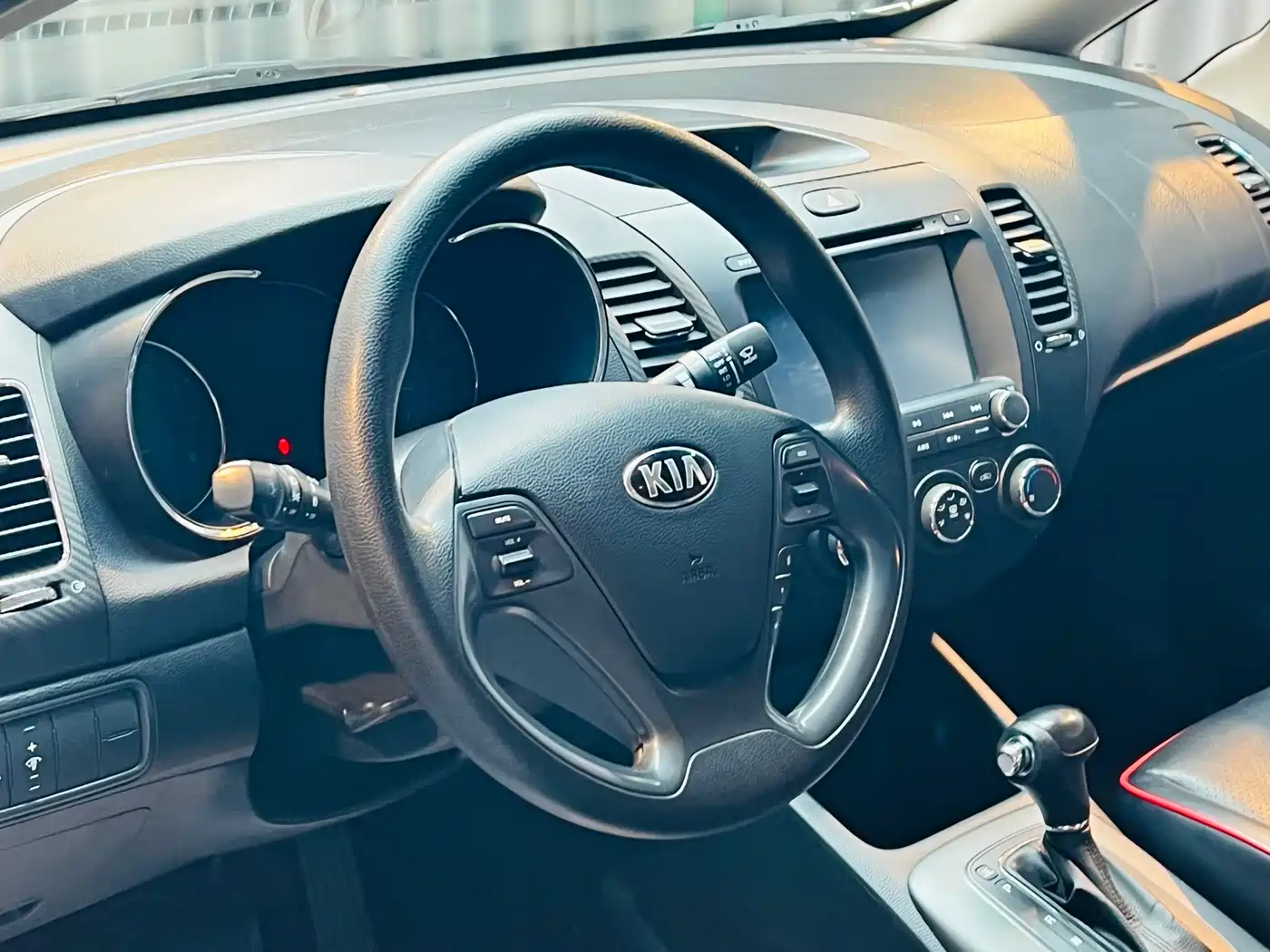 Kia K3 2015 1.6L Automatic GL фото 14