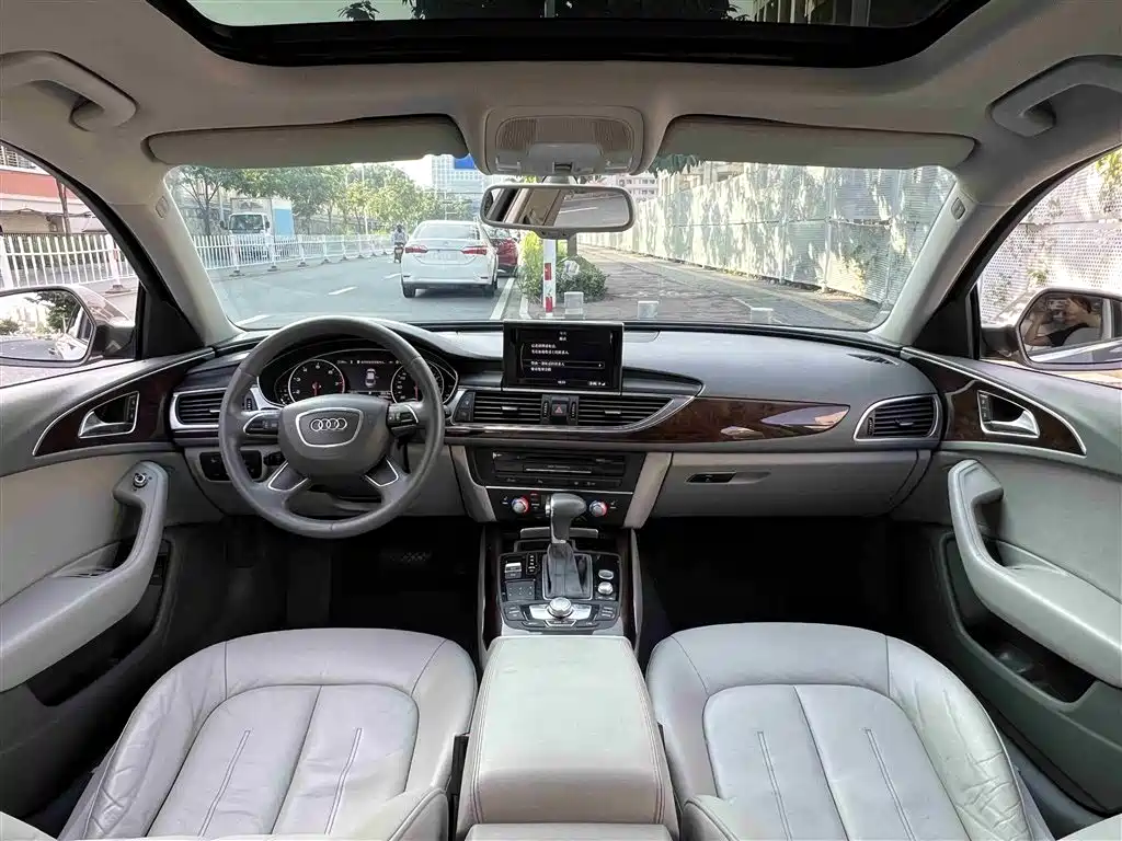 Audi A6L 2014 30 FSI Comfort фото 11
