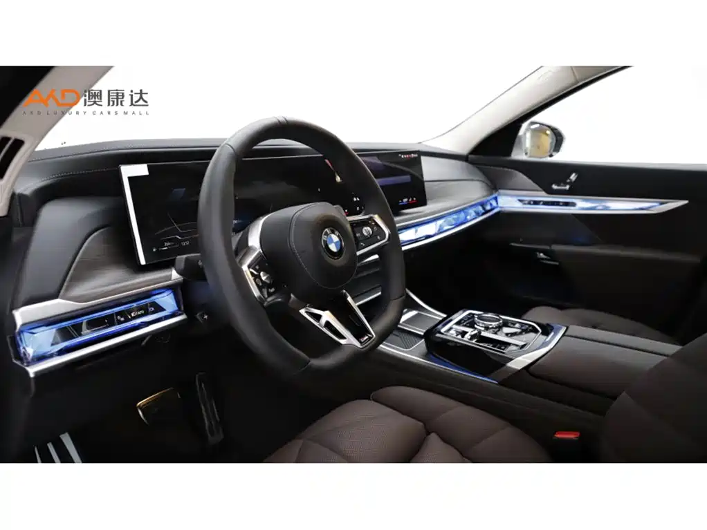 BMW 7 Series 2023 Model 740Li Leading M Sport Package фото 6