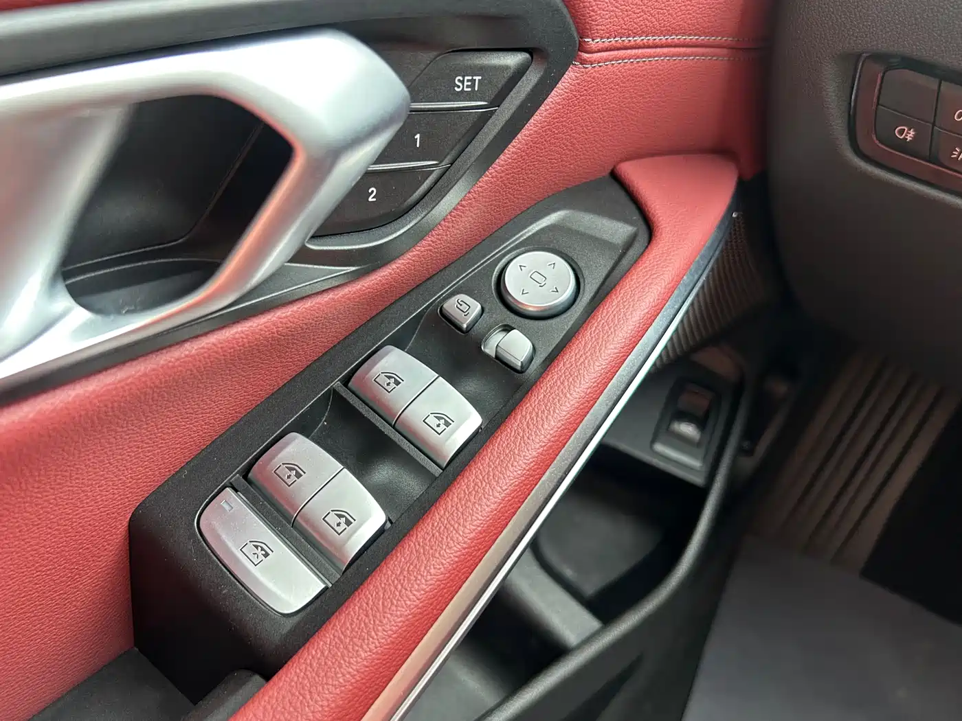 BMW 3 Series 2024 325Li M Sport Package фото 26