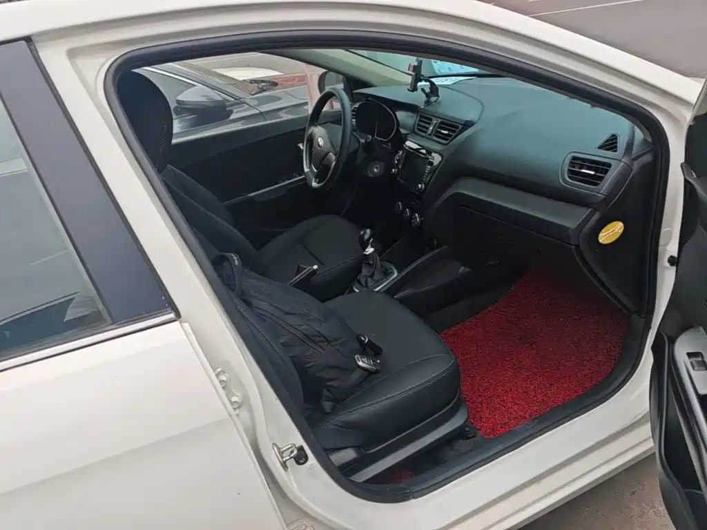 Фото 25 - Kia K2