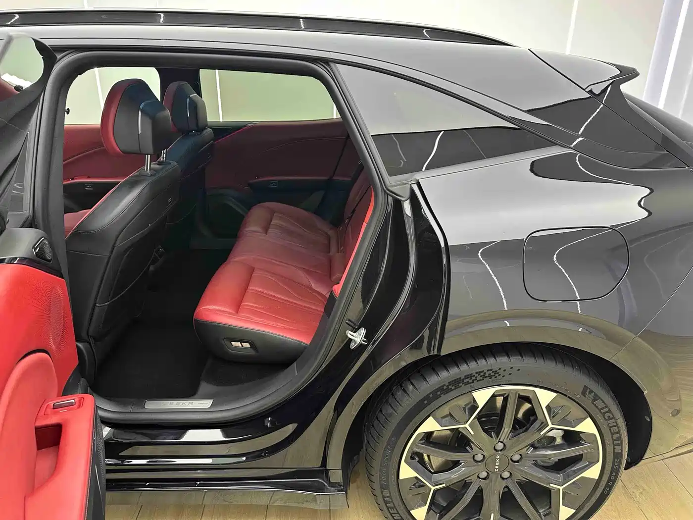 ZEEKR 007GT 2025 2025 Model RWD Smart Drive 75kWh
