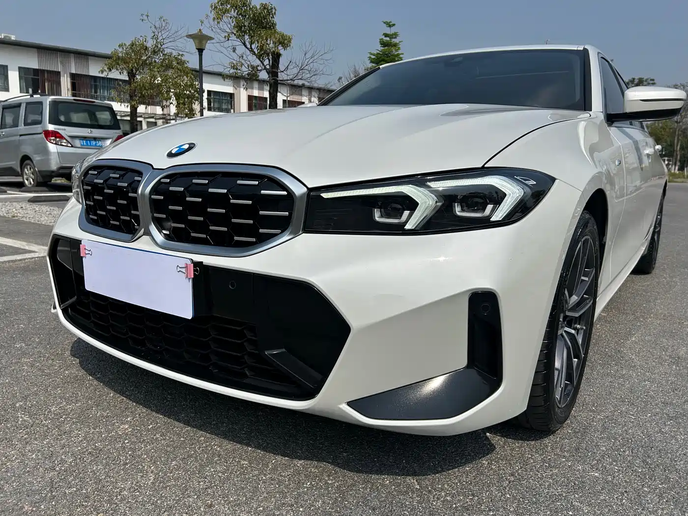 BMW 3 Series 2024 325Li M Sport Package фото 5