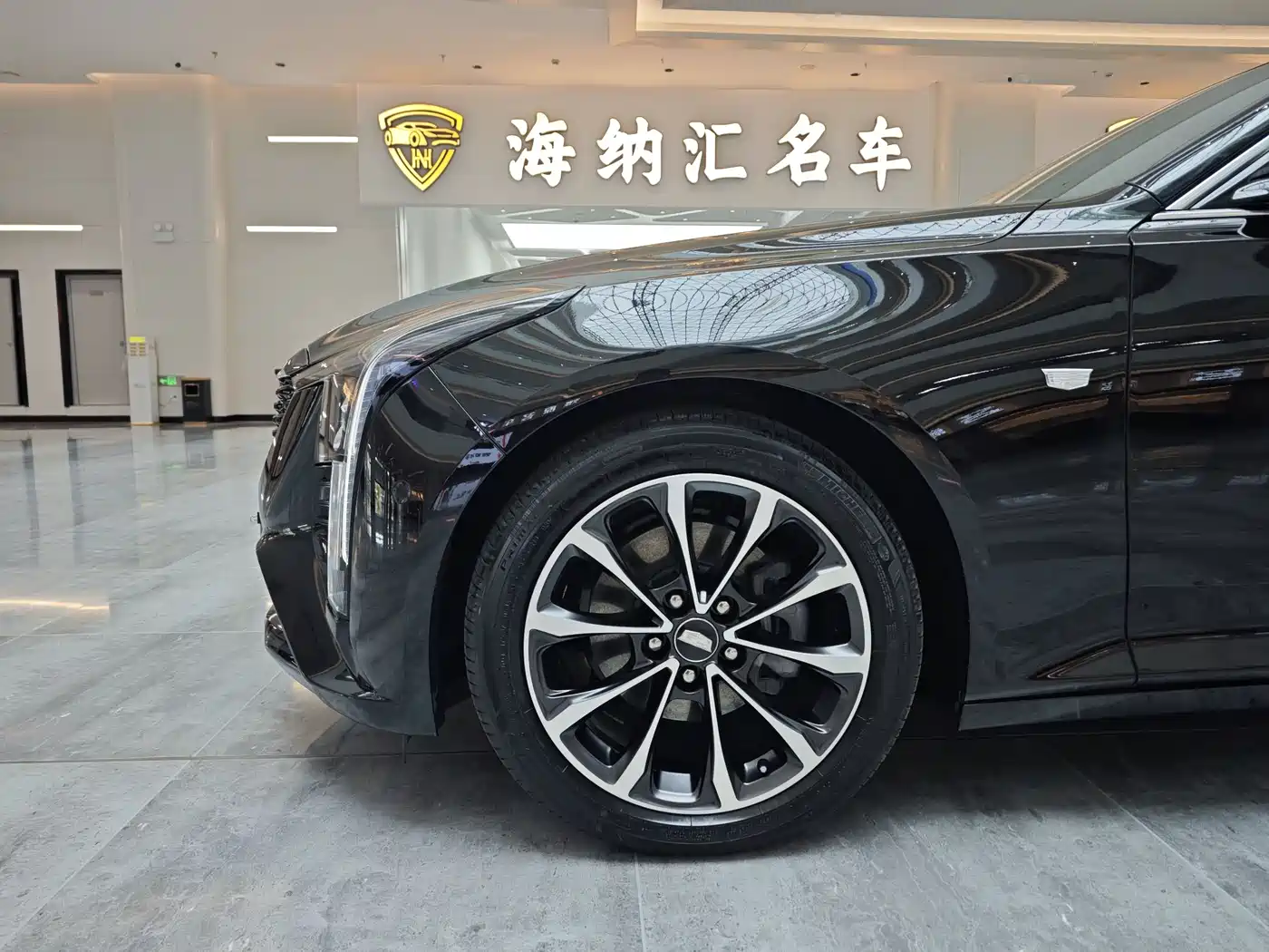 Cadillac CT5 2025 2025 Model 28T Urban Sport Edition