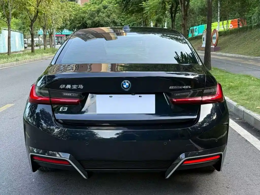 Photo 10 - BMW i3
