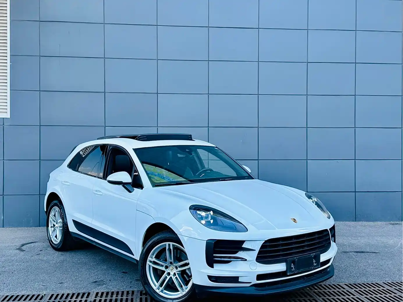 Porsche Macan 2018 Macan 2.0T фото 3