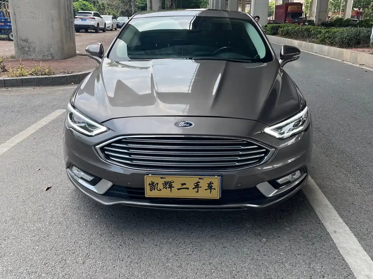 Фото 2 - Ford Mondeo