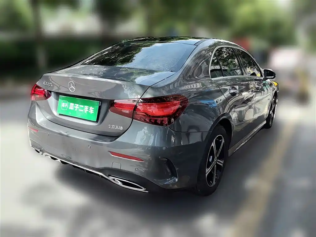 Mercedes-Benz A-Class 2025 A 200 L Fashion Edition фото 5