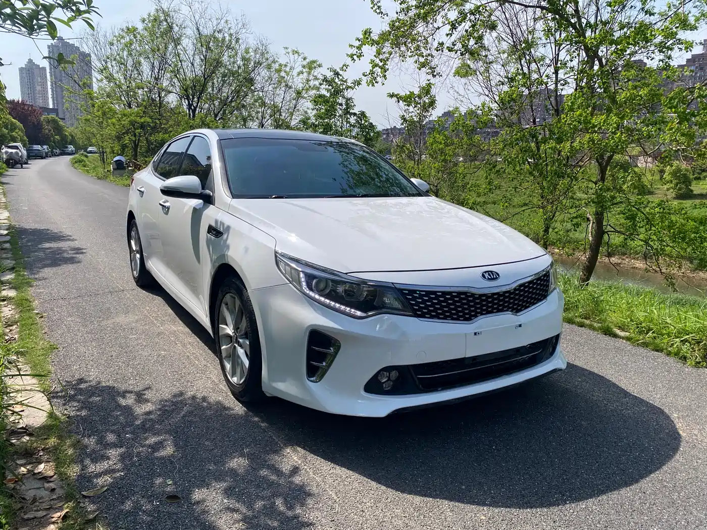 Kia K5 2016 1.6T Automatic LUX фото 3