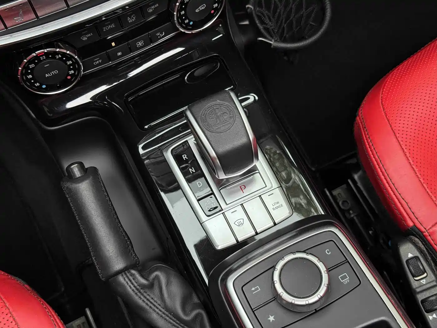 Mercedes-Benz G-Class AMG 2016 AMG G 63 фото 5