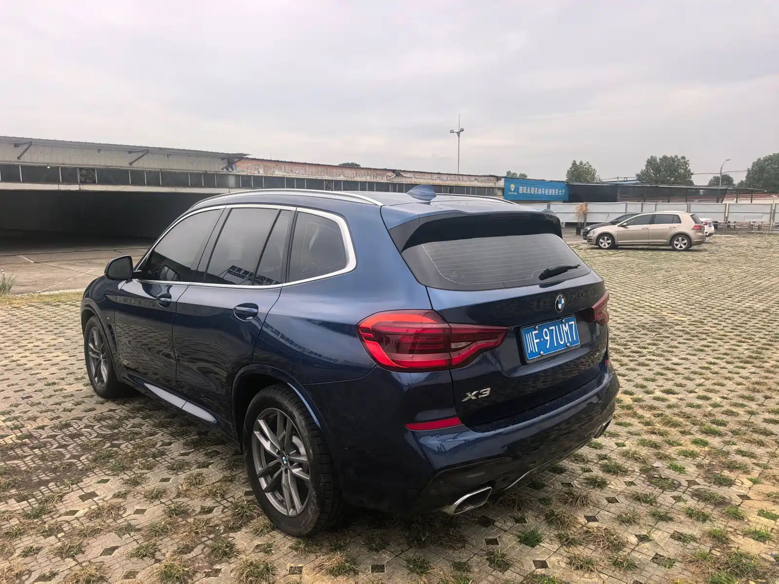 Photo 6 - BMW X3